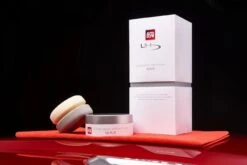 Autoglym Ultra High Definition Wax -Tammer-Suoja Kauppa 6460 198 1 e6421ba8
