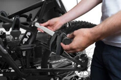 Thule EasyFold XT 3 Pyöräteline Vetokoukkuun (kolmelle Pyörälle) -Tammer-Suoja Kauppa easyfold 3 runkopidin 8b84aaf2