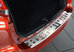 Takapuskurin Kolhusuoja Honda Civic Tourer Vm. 2013-, Rosteri