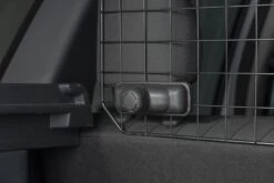 Petsy Koiraverkko -Tammer-Suoja Kauppa koira verkko kalteri veraja hakki tavaratilaan 910 11730 tampere f21e293e