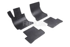 Merkkikohtainen Kumimattosarja Mercedes-Benz C-srj. W204 Vm. 2007-2013