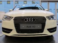 Tammer-Suoja Audi A3/A3 Sportback Vm. 2013-2015