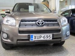 Tammer-Suoja Toyota RAV4 Vm. 2009-2010