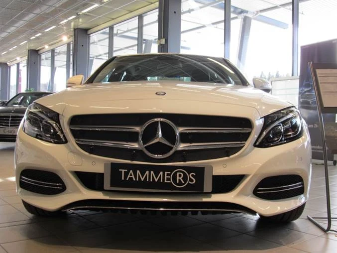 Tammer-Suoja Mercedes-Benz C-sarja W205 Vm. 2014-2018 1 Tammer-Suoja Mercedes-Benz C-sarja W205 Vm. 2014-2018