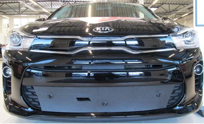 Tammer-Suoja Kia Rio Vm. 2017- 1 Tammer-Suoja Kia Rio Vm. 2017-